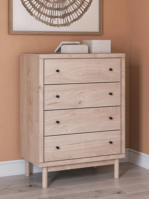 Arloster Chest of Drawers